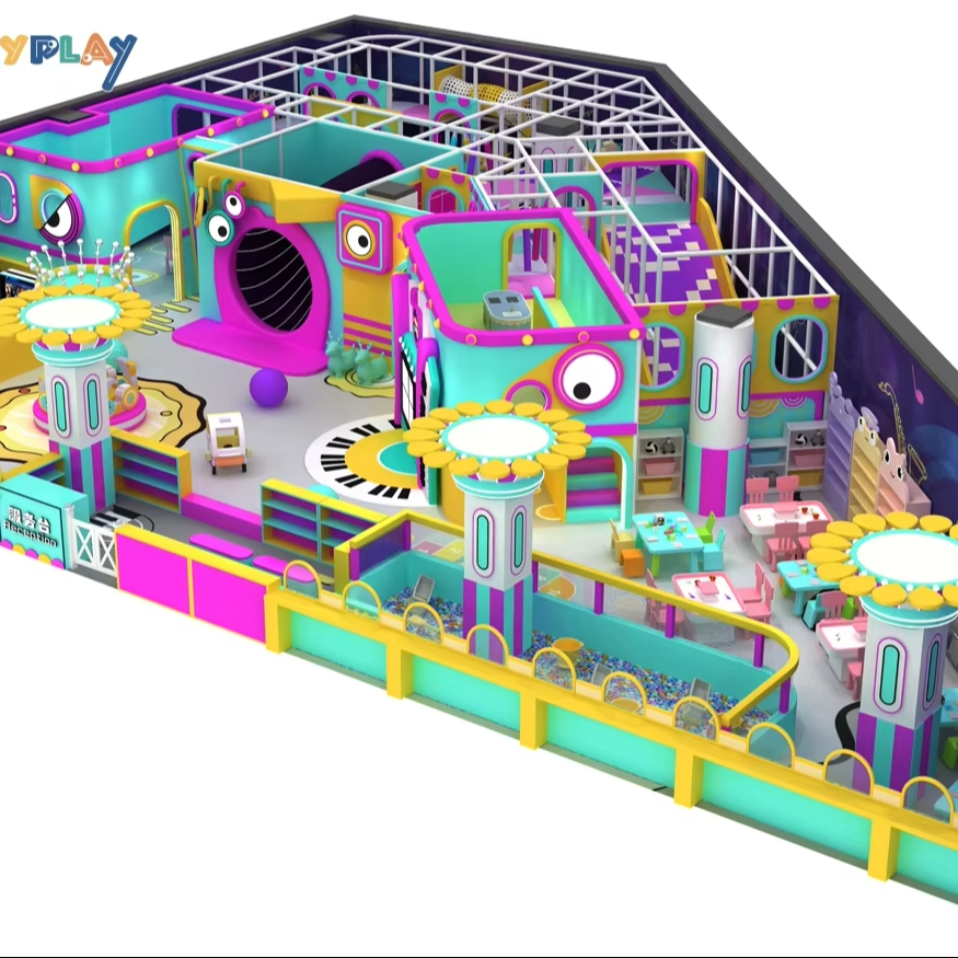 Parque infantil de plástico interior para niños de 3 a 13 años con desafíos de muros divertidos colores vivos y aventuras de escalada graciosas