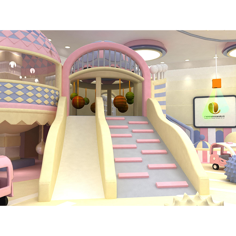 Fabricante de la marca Luckyplay casa de madera con tobogán infantil para parque de atracciones - Product Image