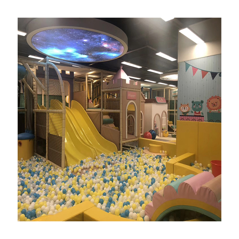 Tobogán de parque infantil con diseño moderno personalizado, 5000 bolas para piscina y juego de pared interactivo