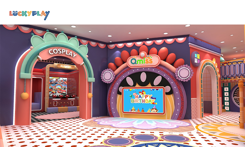 Attractive Family Weekend Play Area Kids Indoor Playground Plastic Maze Slide Commercial Use Customized Size Sale - Product Image
