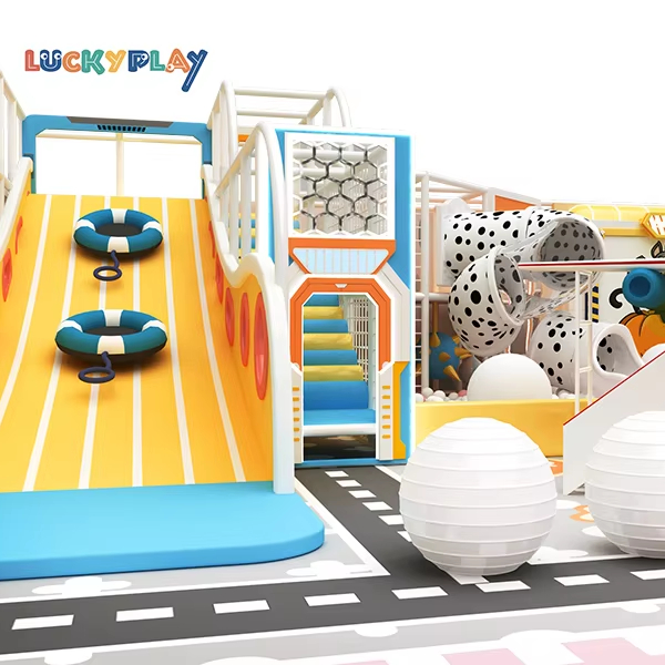 Commercial Indoor Trampolines Soft Playground Equipment with Donut Slides Playground System for Kids
