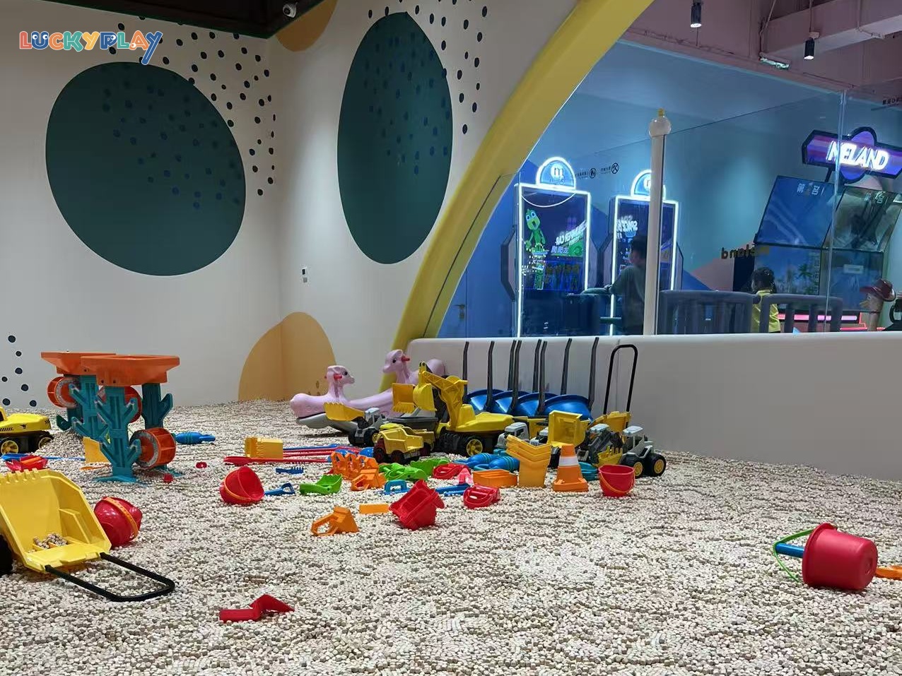 Custom Indoor Kids Playground Equipment Plastic Soft Play Maze Adventure Park with Large Slide for Shopping Malls OEM ODM - Product Image
